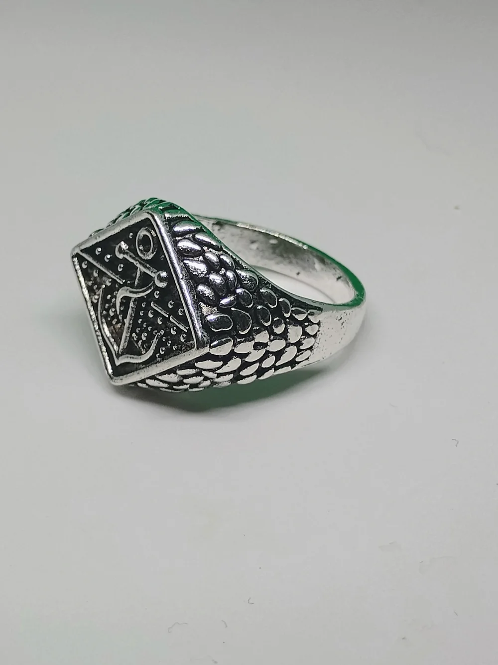 Size 10 Silver-Tone Anchor Signet Ring with Green Accents - Men's Accessory